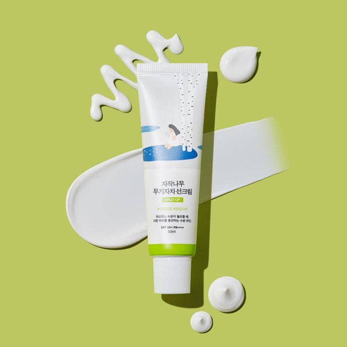 ROUNDLAB | Birch Moisturizing Mild-Up Mineral Sunscreen SPF 50