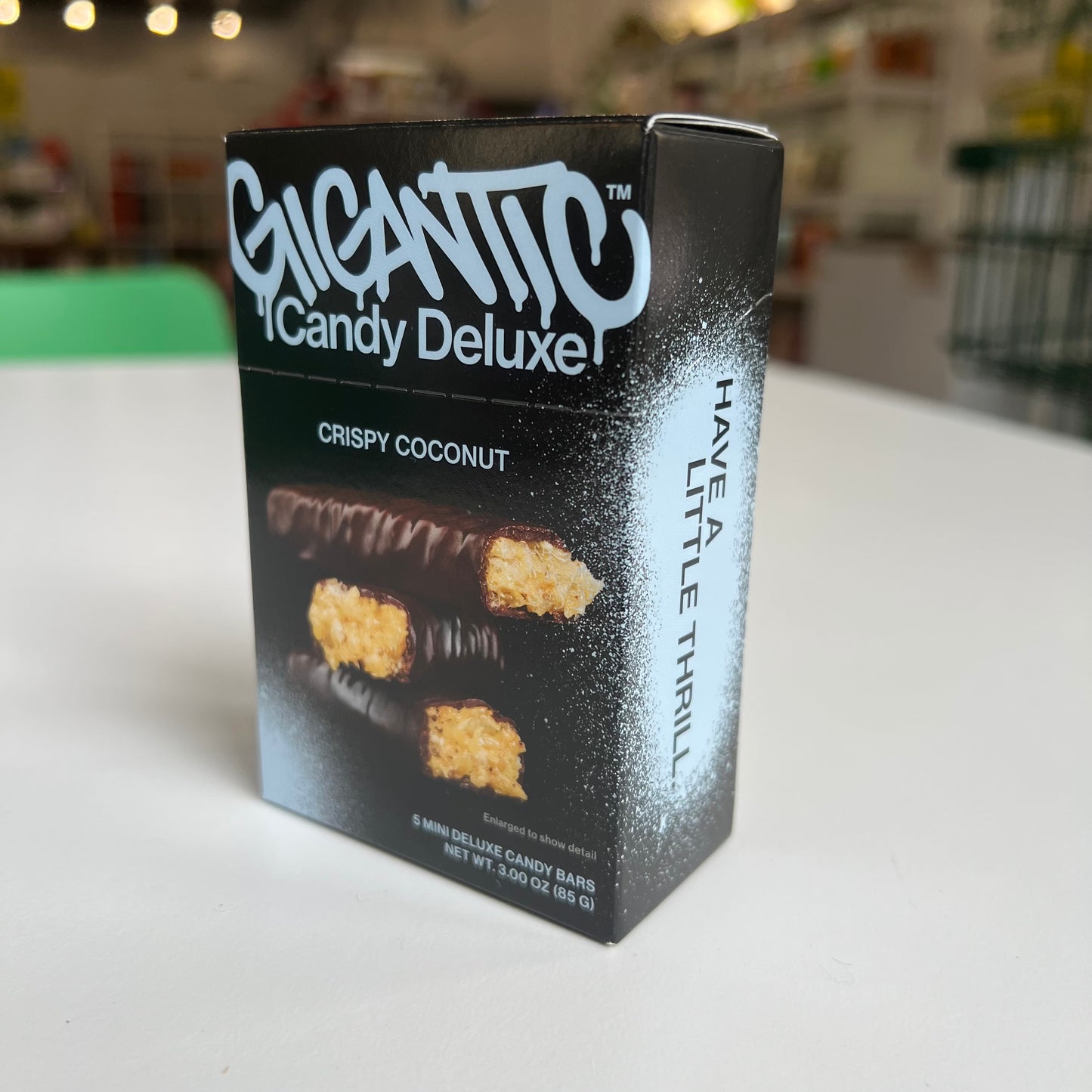 Gigantic | Candy Deluxe Crispy Coconut