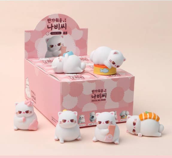Hello Mr. Nabi Cat Collectable Random Figure Ver.3