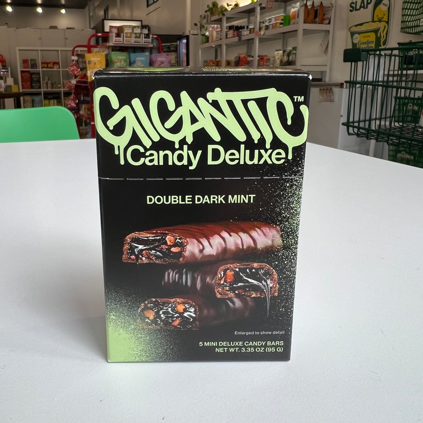 Gigantic | Candy Double Dark Mint