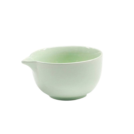 Matcha Latte Bowl With Spout Light Green Matcha