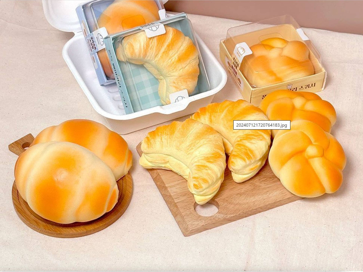 Fresh Bakery Bread Squishy stuffed / stress relief Toy